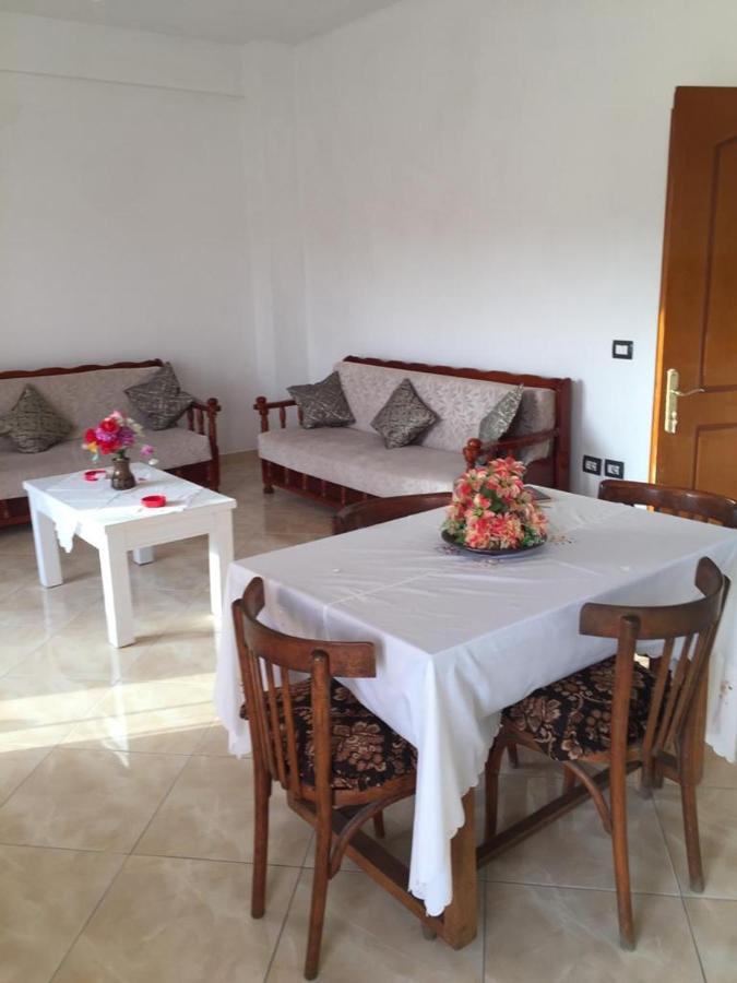Casa Intera La Paghi Come Una Camera The Home With The Price Of A Room Durres Exterior photo